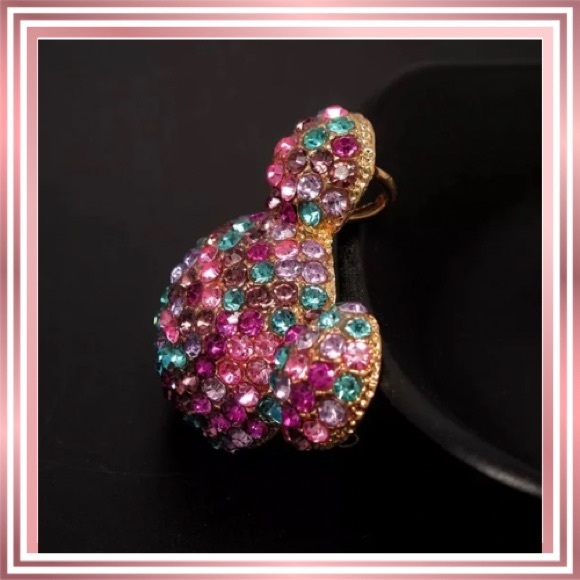 Mouse Ears Women’s Brooch - Picture 3 of 3